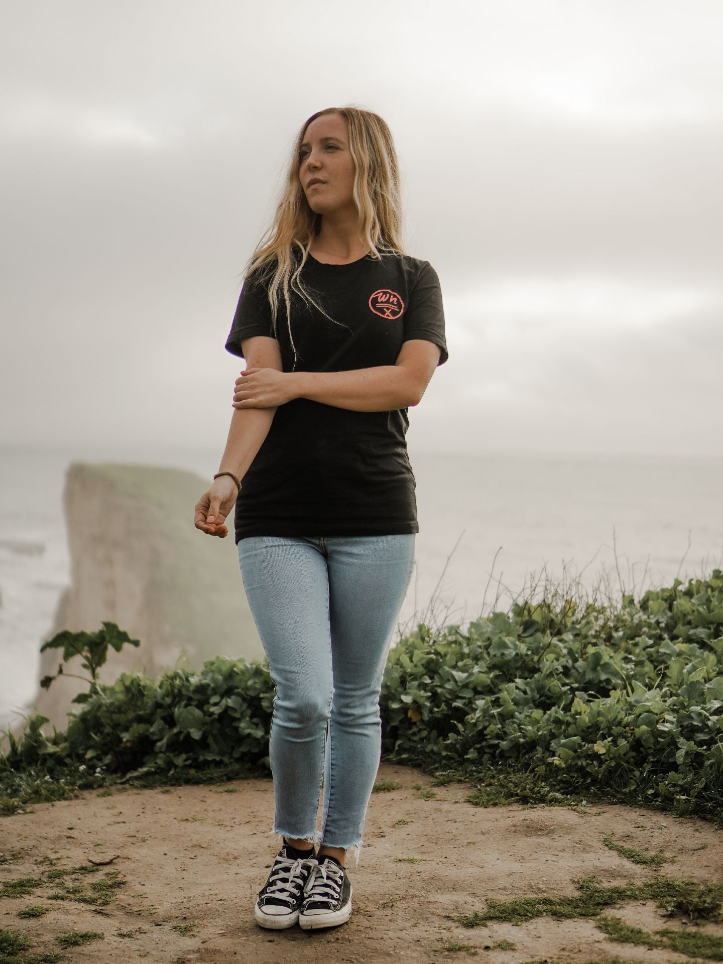 T-SHIRT UNISEXE FLOWERS - Black/Coral