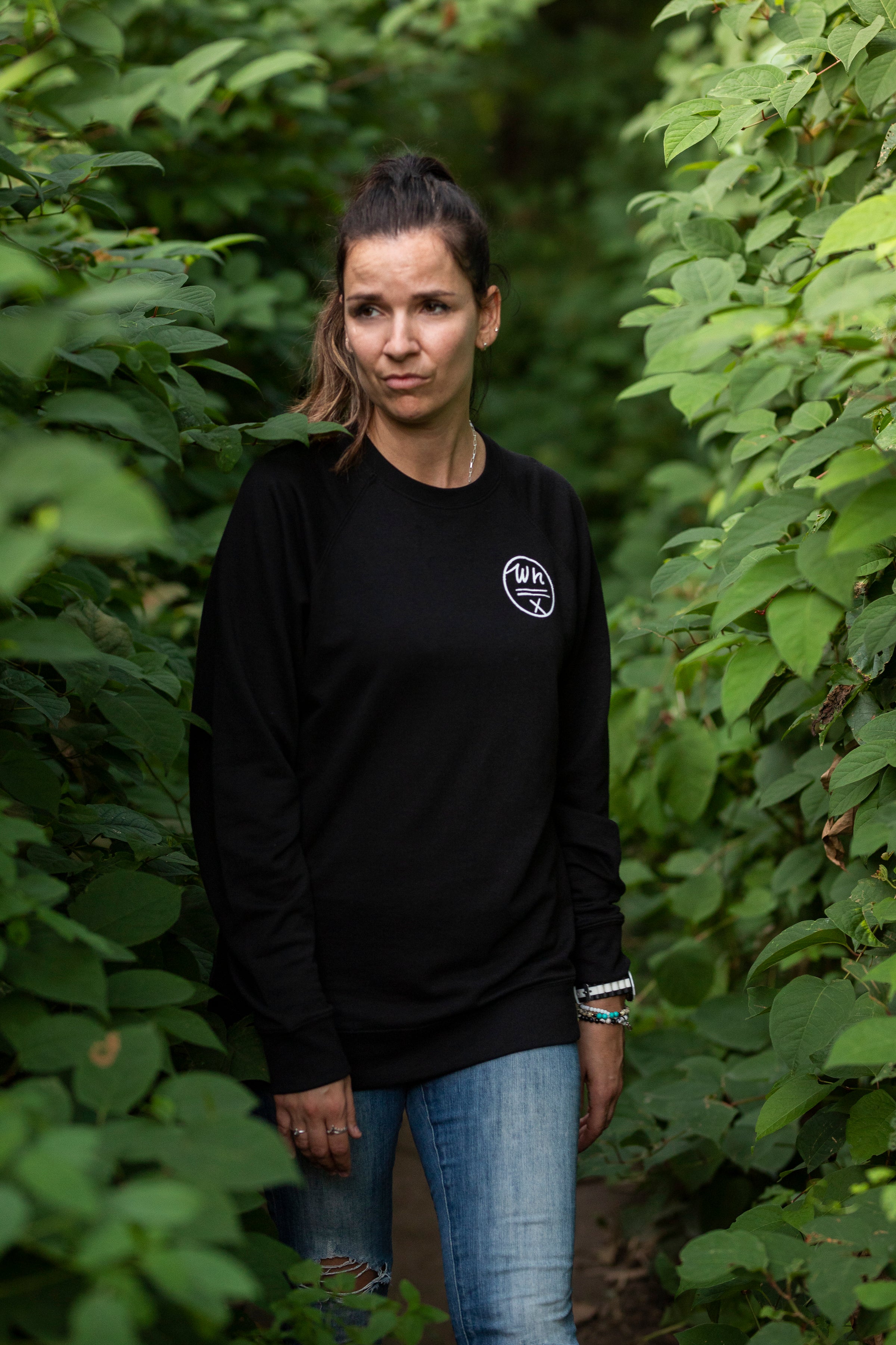NOUVEAU - Crewneck unisexe mince FLOWER 🌺Couleur au choix (PRÉCOMMANDE)